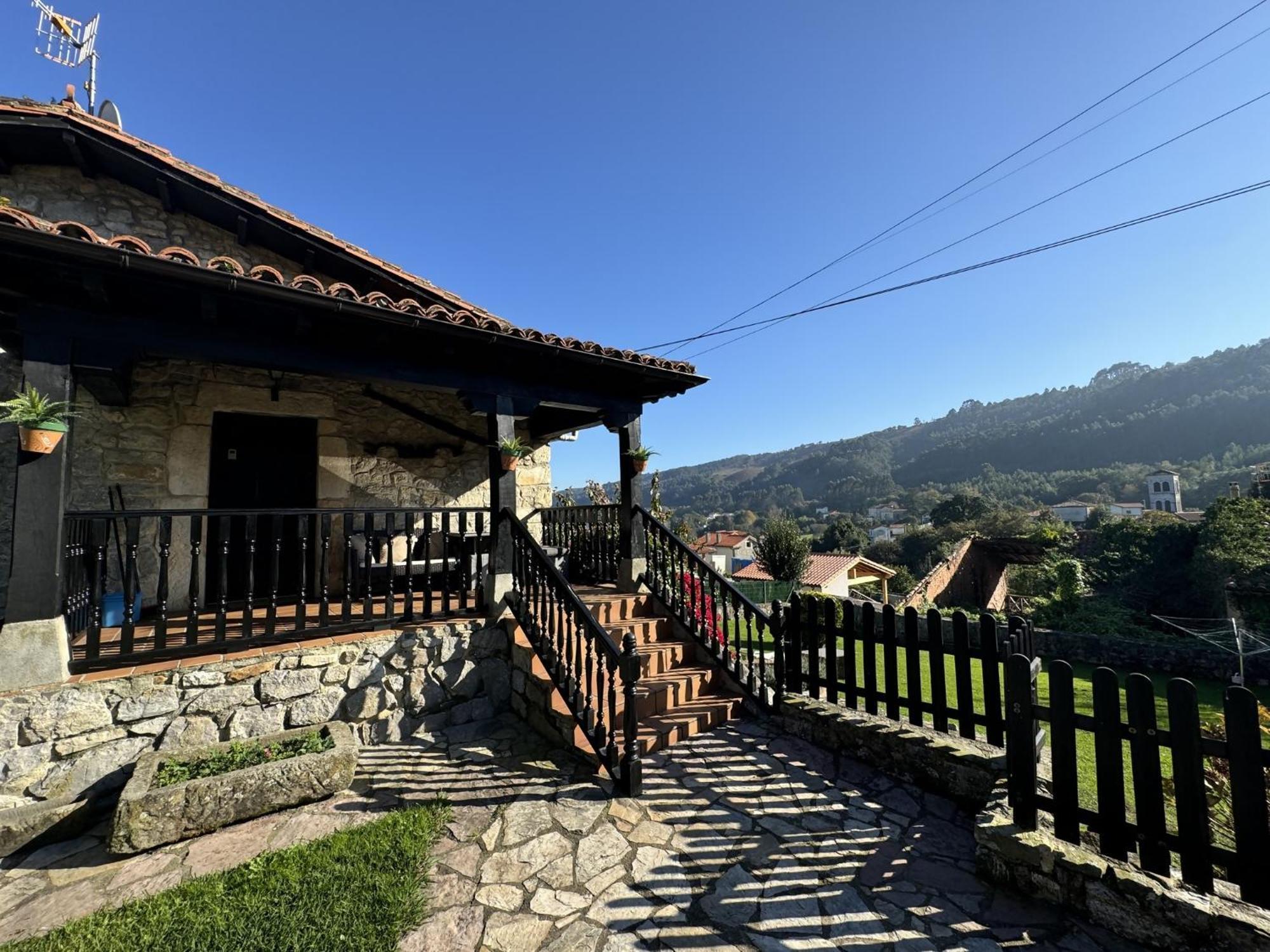 Casa Las Hortensias 2 Pendueles Лянес Екстериор снимка